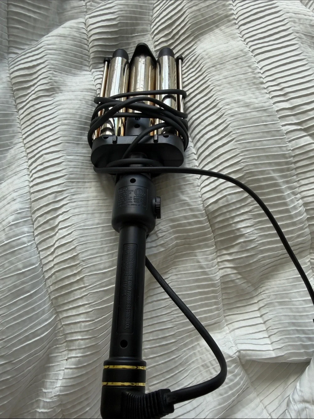 Black Triple Barrel Hair Waver - Professional Styling Tool
